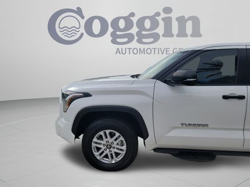 Certified 2025 Toyota Tundra SR5 w/ SR5 Convenience Package RWD image 31