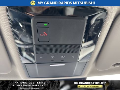 New 2026 Mitsubishi Outlander SE AWD/4WD image 23