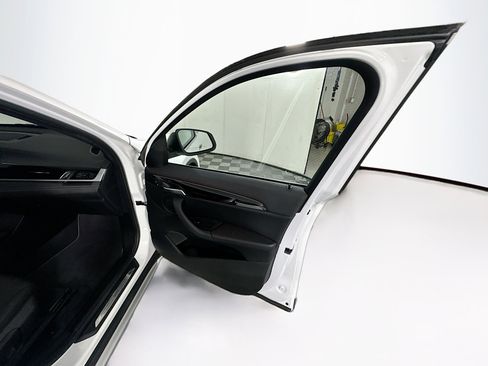 Used 2021 BMW X1 xDrive28i w/ Premium Package image 32