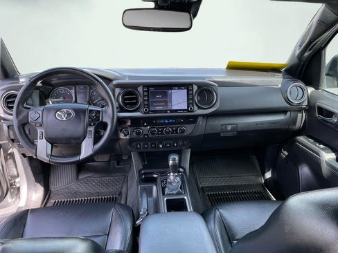 Certified 2023 Toyota Tacoma TRD Off-Road w/ TRD Premium Off Road Package AWD/4WD image 17