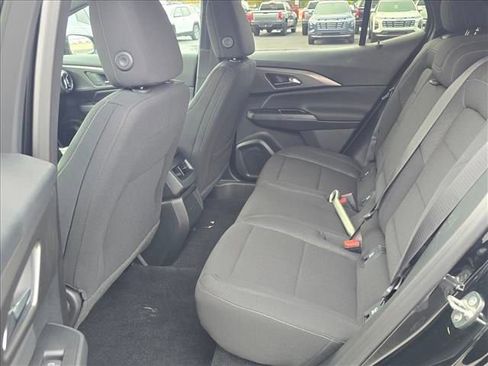 New 2026 Chevrolet Equinox EV LT image 15