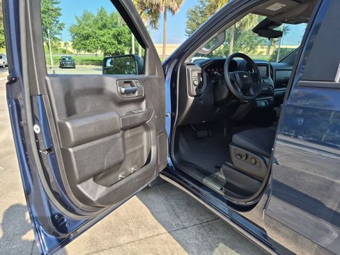 Used 2023 Chevrolet Silverado 1500 Custom RWD image 8