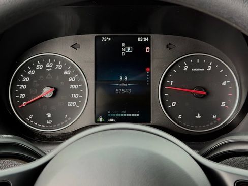 Used 2024 Mercedes-Benz Sprinter 2500 image 22