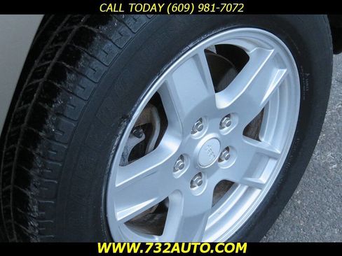 Used 2006 Jeep Grand Cherokee Laredo image 15