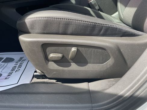 Used 2022 Buick Envision Preferred image 11