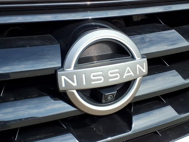 Used 2024 Nissan Armada Platinum w/ Captain's Chairs Package RWD image 23