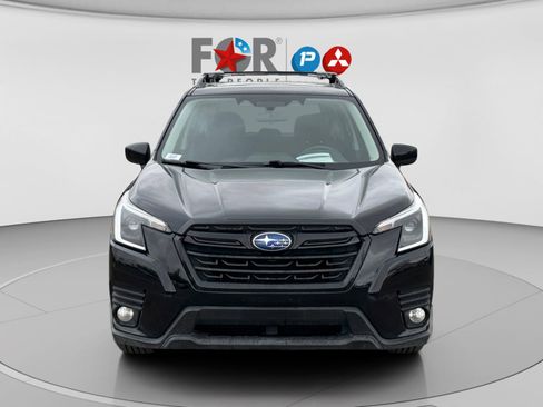 Used 2022 Subaru Forester Premium AWD/4WD image 8