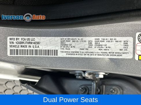 Used 2024 RAM 1500 Laramie AWD/4WD image 14