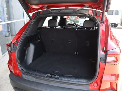 Certified 2025 Ford Escape ST-Line Select AWD/4WD image 29