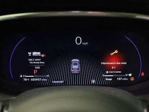 Used 2025 Acura MDX SH-AWD w/ Technology Package image 19