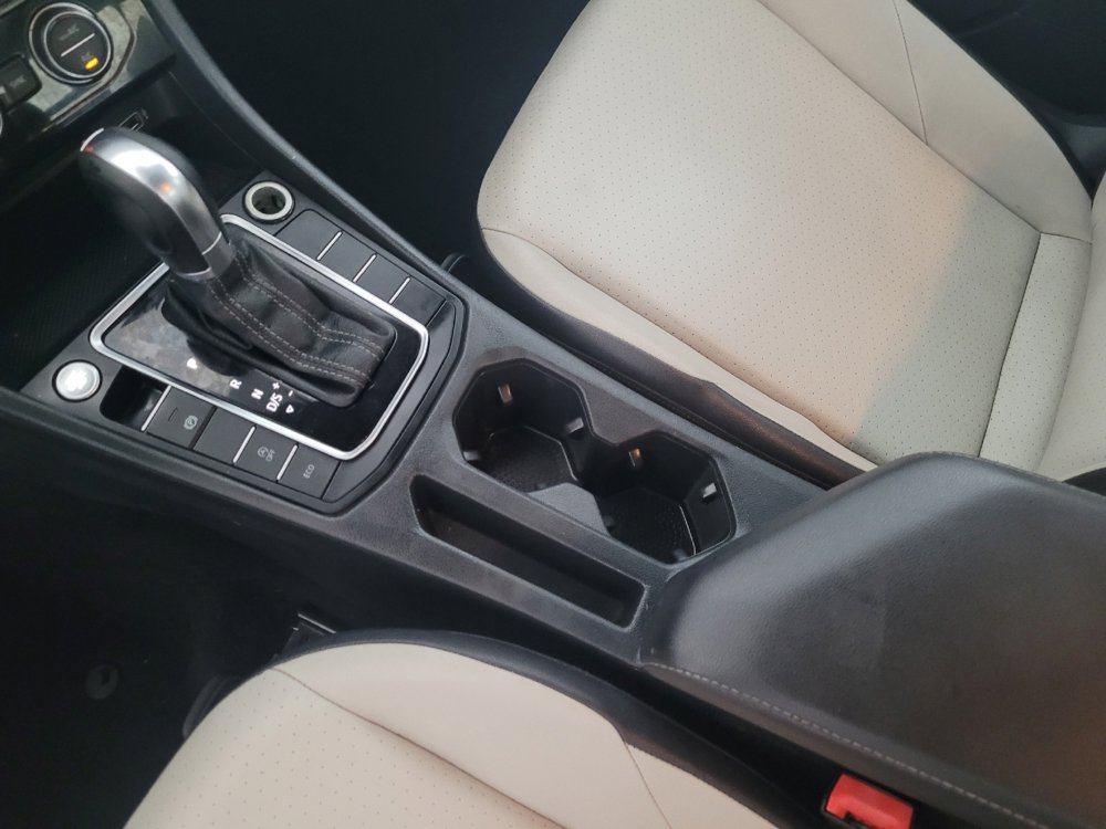 Used 2019 Volkswagen Jetta R-Line FWD image 26