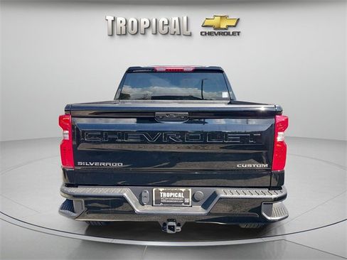 New 2026 Chevrolet Silverado 1500 Custom image 4