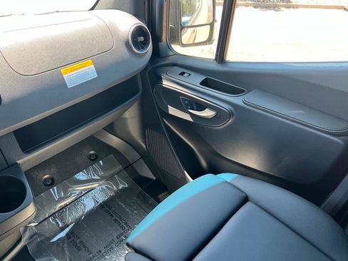 New 2026 Mercedes-Benz Sprinter 2500 image 10