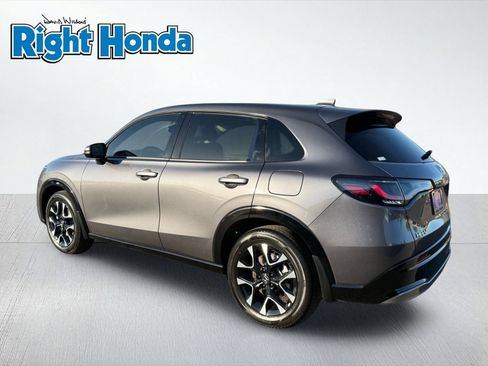 Certified 2026 Honda HR-V EX-L image 4