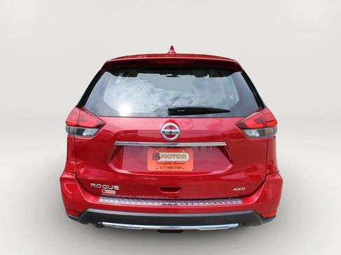 Used 2017 Nissan Rogue S AWD/4WD image 7
