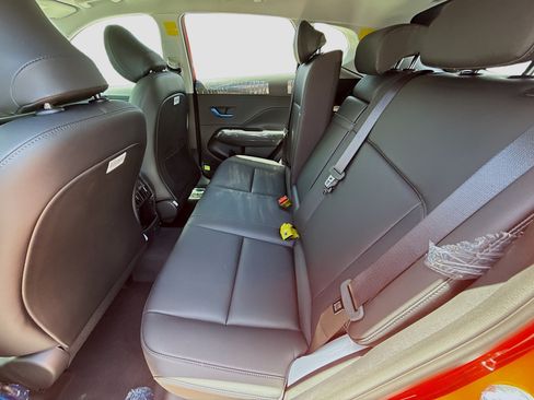 New 2026 Hyundai Kona Limited FWD image 17