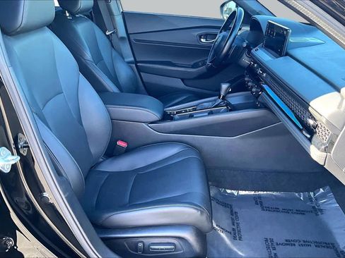 Used 2024 Honda Accord Sport image 8