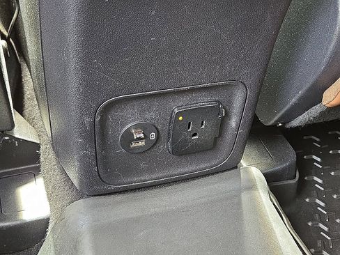 Used 2023 Ford Bronco Sport Outer Banks w/ Tech Package AWD/4WD image 15