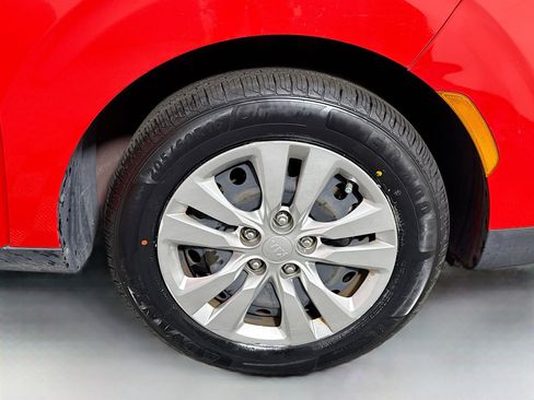 Used 2020 Kia Soul LX image 31