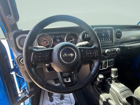 Used 2022 Jeep Wrangler Unlimited Sport AWD/4WD image 14