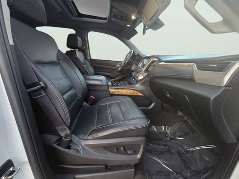 Used 2017 GMC Yukon Denali w/ Open Road Package image 6
