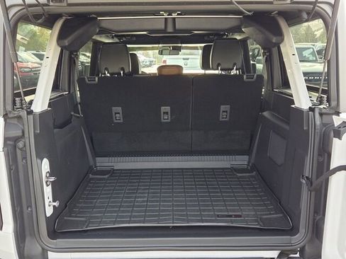 Used 2024 Ford Bronco Outer Banks image 13