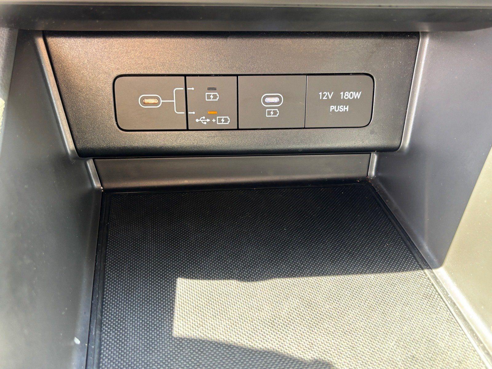 Used 2025 Hyundai Sonata SEL FWD image 15