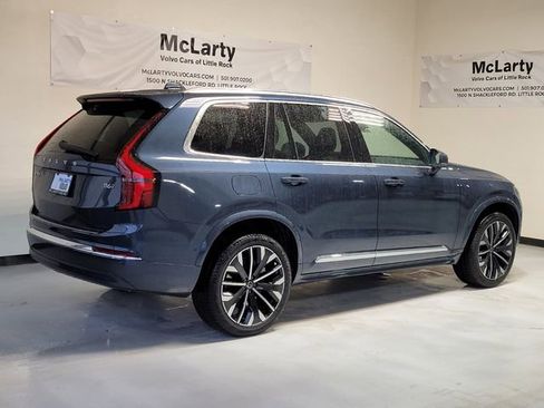 New 2026 Volvo XC90 B6 Plus w/ Protection Package Premier image 3