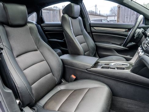 Used 2019 Honda Accord Sport image 29