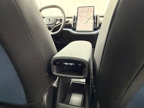 New 2026 Volvo EX30 Plus image 11
