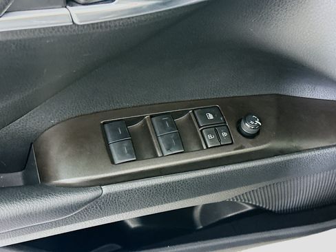 Used 2024 Toyota Camry SE FWD image 15