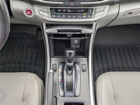 Used 2014 Honda Accord EX-L image 17