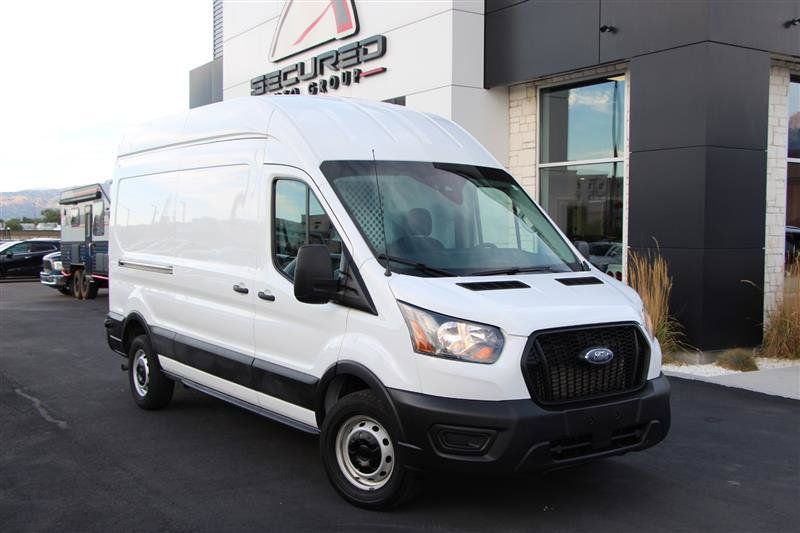 Used 2023 Ford Transit 250 148 High Roof RWD image 1