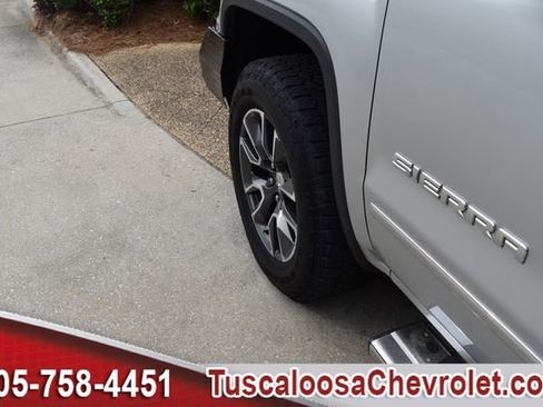 Used 2017 GMC Sierra 1500 SLT AWD/4WD image 16