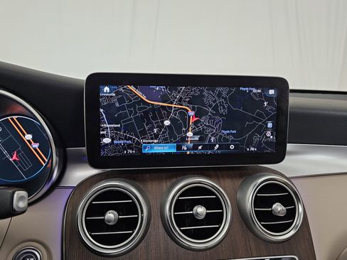 Certified 2022 Mercedes-Benz GLC 300 GLC 300 image 36