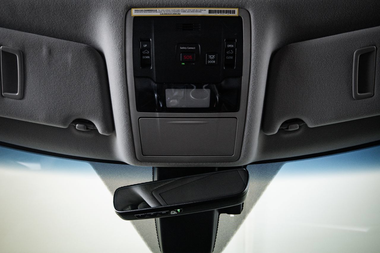 Used 2019 Lexus RX 450h AWD image 20