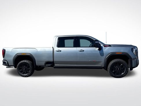 New 2026 GMC Sierra 3500 AT4 w/ AT4 Premium Plus Package AWD/4WD image 8