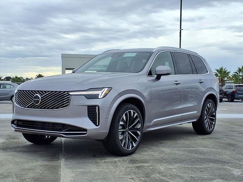 New 2026 Volvo XC90 B6 Plus w/ Protection Package Premier image 3