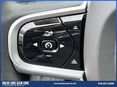 Used 2026 Volvo XC90 B5 Plus w/ Protection Package AWD/4WD image 21
