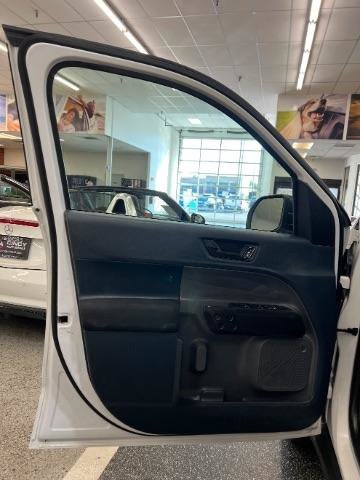 Used 2022 Ford Maverick XL w/ Equipment Group 100A Standard AWD/4WD image 24