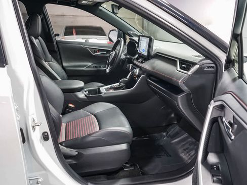 Used 2023 Toyota RAV4 XSE w/ Weather Package image 17