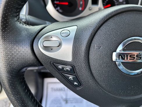 Used 2014 Nissan Juke SV FWD image 12