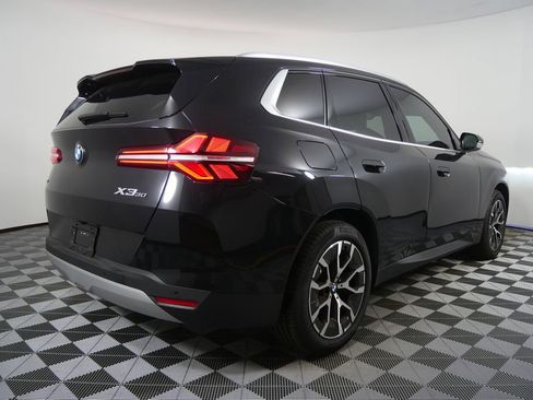Certified 2025 BMW X3 xDrive30i image 3