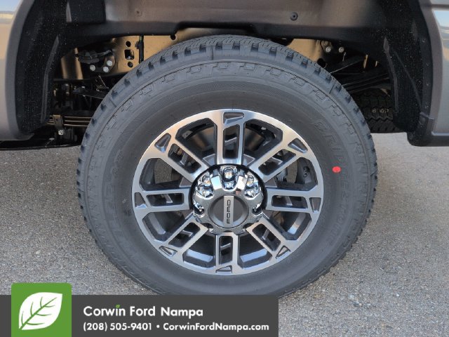 New 2026 Ford F250 Platinum w/ Platinum Plus Package AWD/4WD image 32