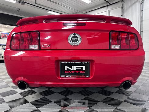 Used 2006 Ford Mustang GT Premium RWD image 29