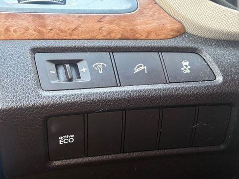 Used 2014 Hyundai Santa Fe Sport image 23