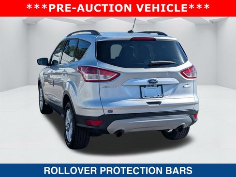 Used 2014 Ford Escape SE w/ Equipment Group 201A image 6