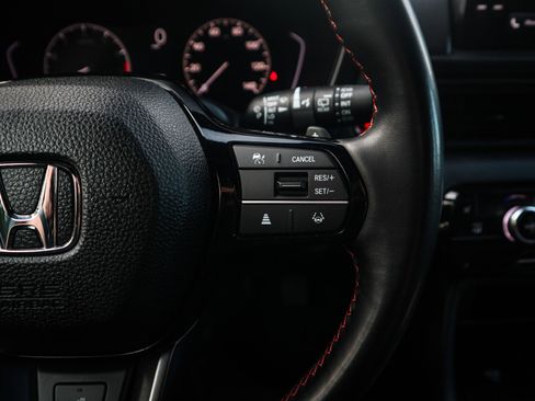 Used 2024 Honda Pilot TrailSport image 20