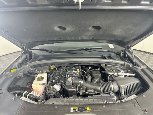 Used 2023 Jeep Grand Cherokee L Limited w/ Luxury Tech Group II image 36