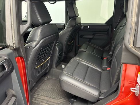 Used 2024 Ford Bronco Badlands AWD/4WD image 33